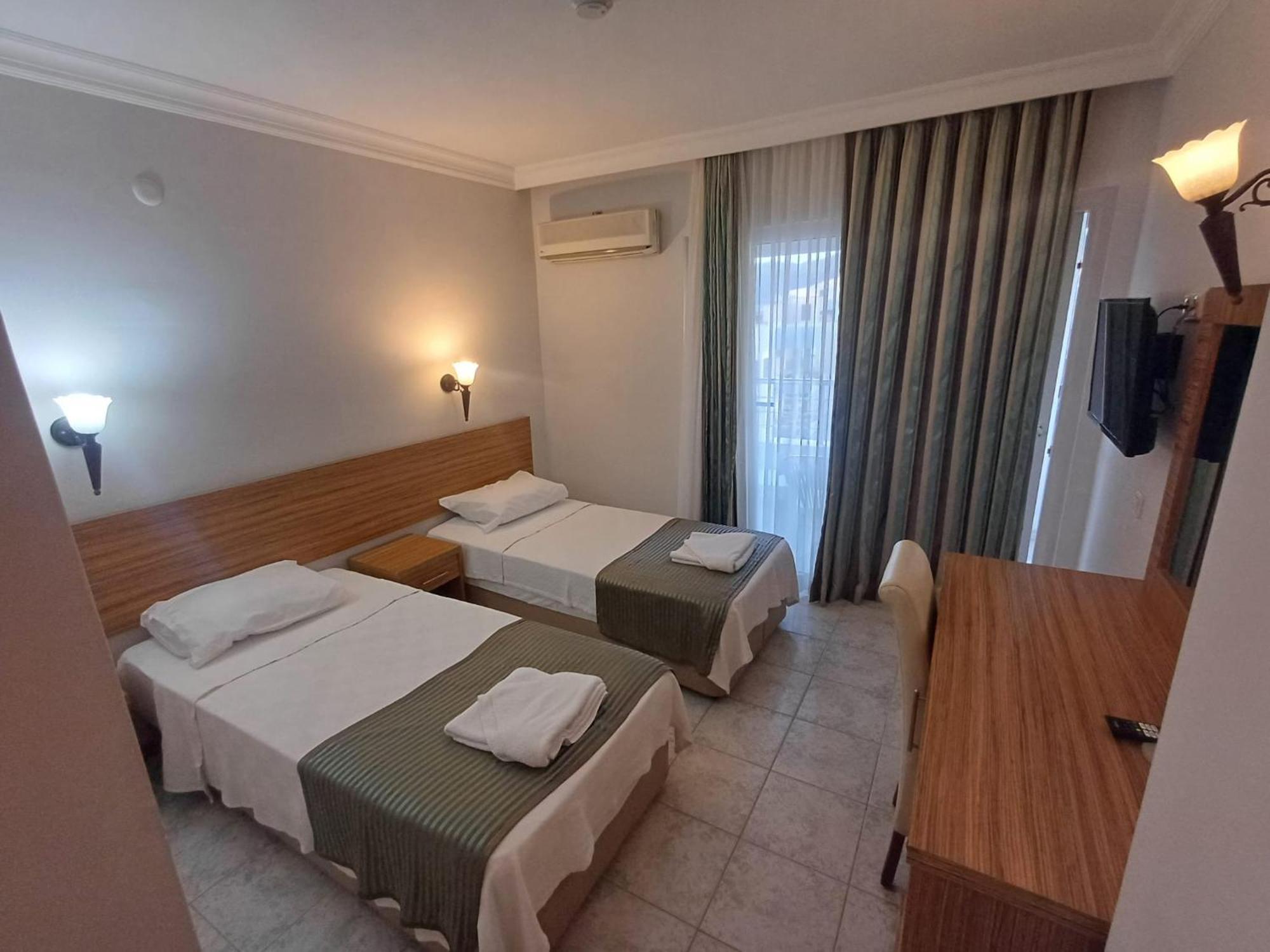 Mert Seaside Hotel (Adults Only) Marmaris Kültér fotó